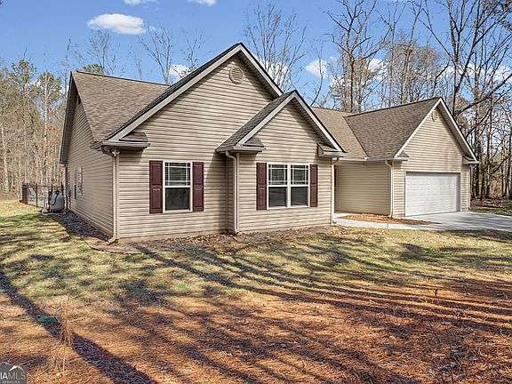 4th image of 878 Gary Summers Rd