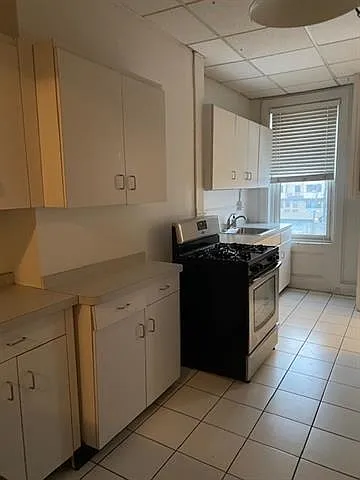 Building Photo - 318 Jefferson St #3L