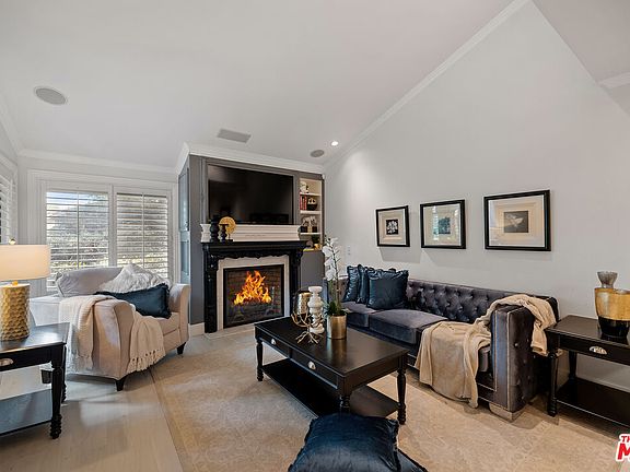 3rd image of 5023 Butterfield Ct