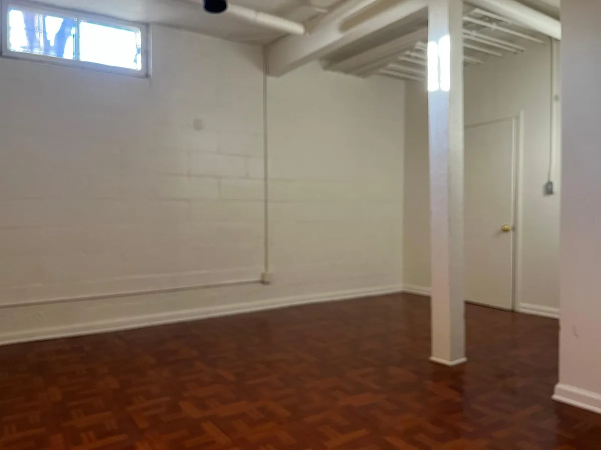 Building Photo - 1358 N Ogden St #1B