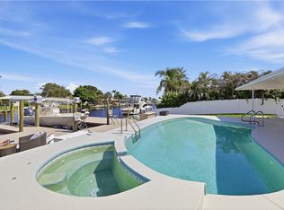 16 Sailfish Rd, Vero Beach, FL 32960