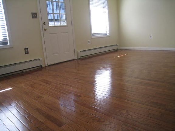 4th image of 356 S 4th St #2