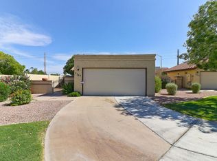 2265 E Flossmoor Cir, Mesa, AZ 85204