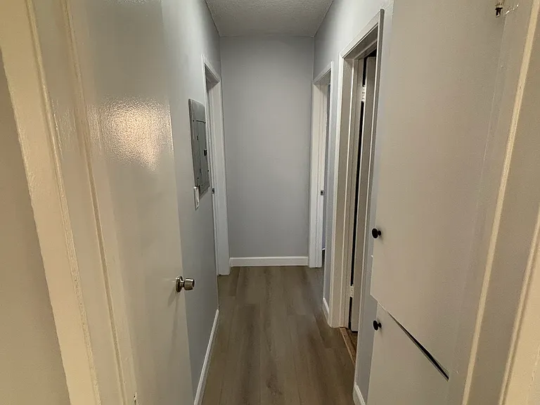 5327 Auckland Ave #4 — Photo 3