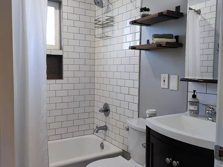 3315 Forestdale Ave — Photo 8