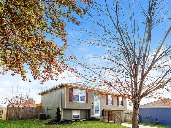 4th image of 509 N Savage Ct