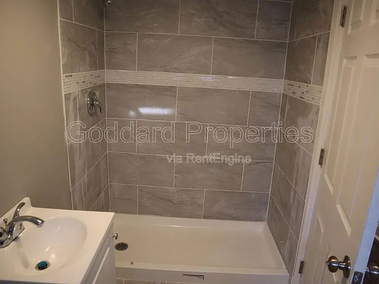 5916 Northwood Dr — Photo 23