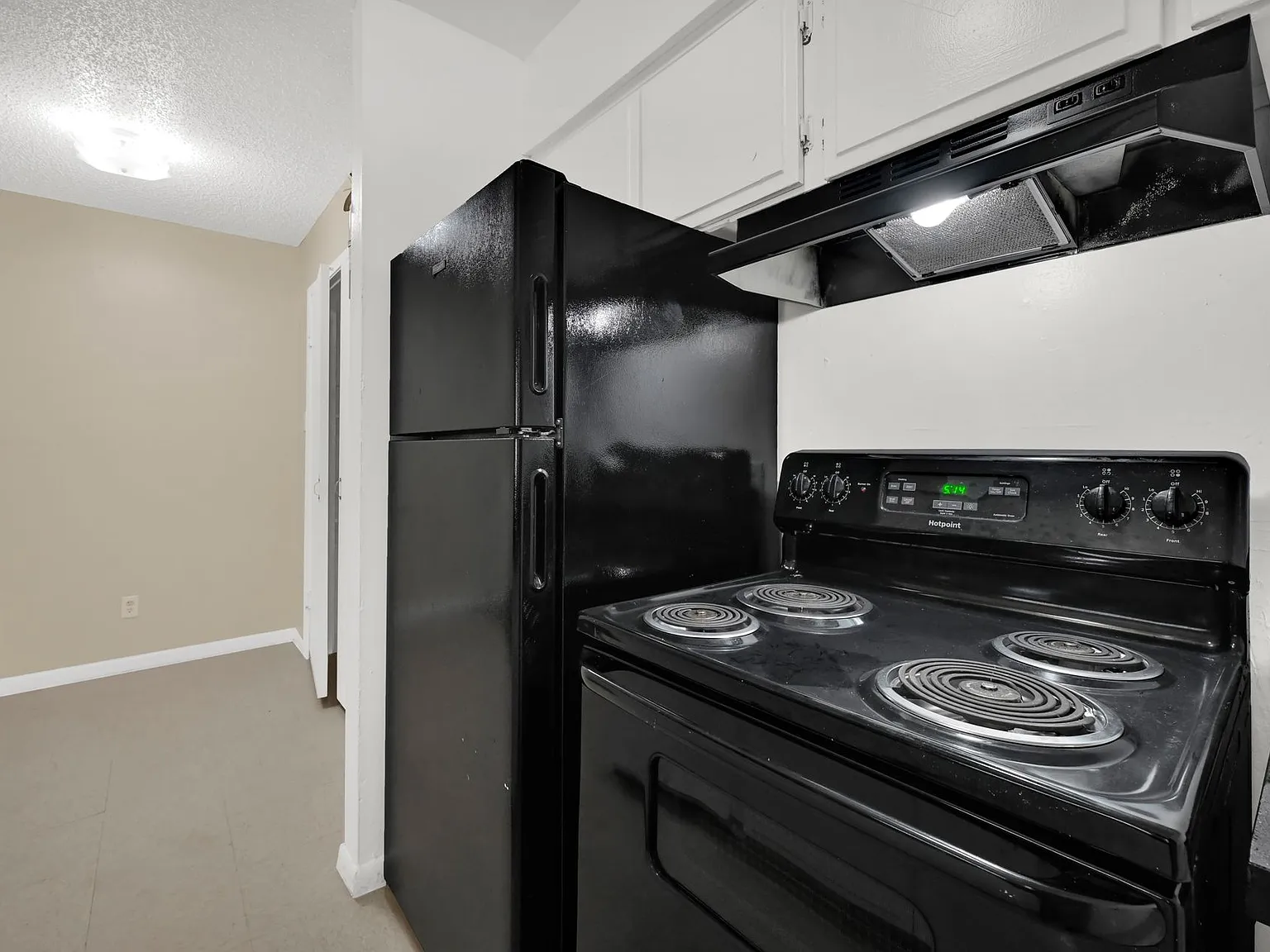 Atwell Apartments — Photo 1