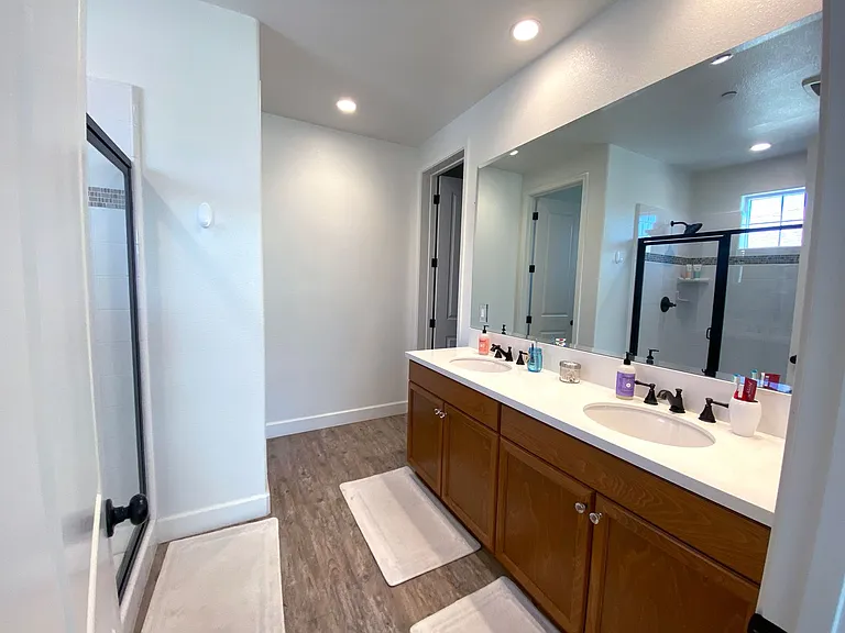 531 Sertoma Way — Photo 9