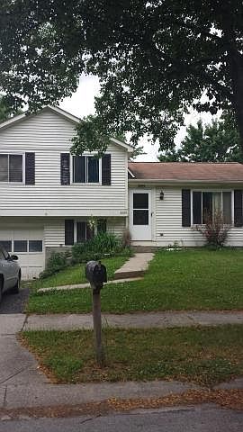 1st image of 3095 Deepwood Dr