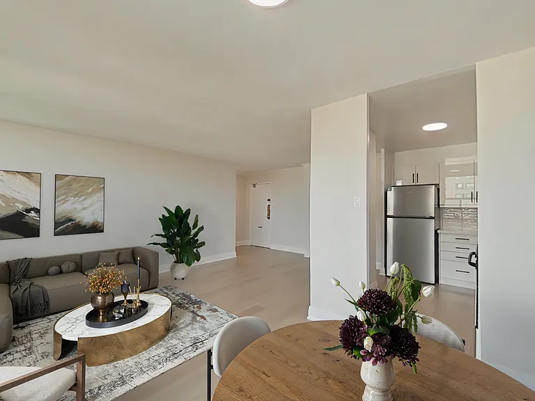 25 Leith Hill Rd — Photo 19