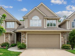 12699 Diamond Ridge Ct, Clive, IA 50325