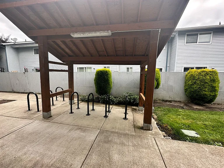 2605 SW Pickford St #101 — Photo 10