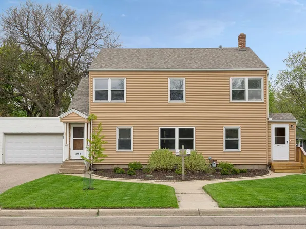 235 Dakota St, West Saint Paul, MN 55118