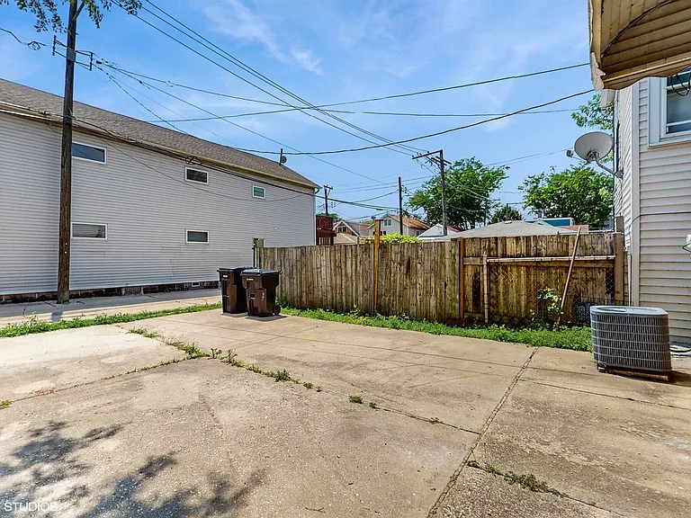 2701 S Hillock Ave #1 — Photo 29