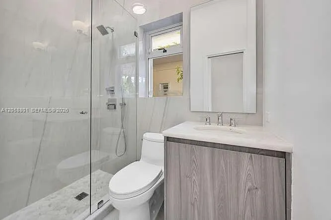 621 N Mashta Dr — Photo 13