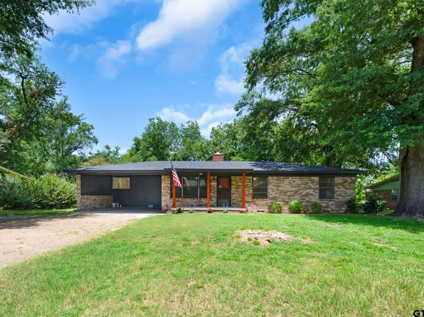 12864 Morningside Dr, Tyler, TX 75704