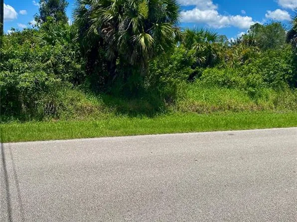 441 37th Ave NW, Naples, FL 34120