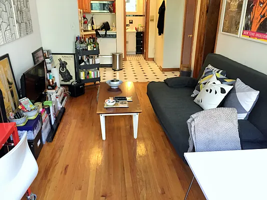 Rented by Joe Gotham LTD | media 14