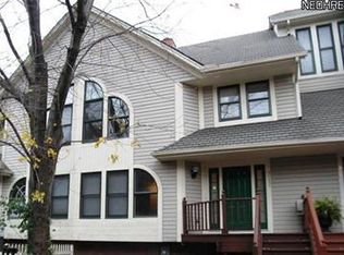 3022 Mabel Ct, Cleveland, OH 44113