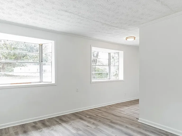 3636 Turton Ave — Photo 6