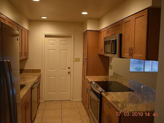 4th image of 29 W Alameda Dr