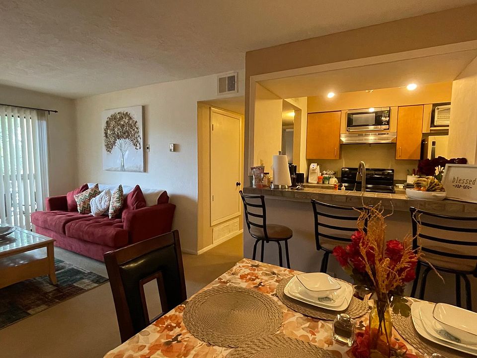 1st image of 941 Calle Mejia APT 409