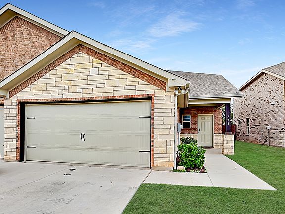 2nd image of 700 Rolling Terrace Cir #3B-2Ba-1665Sqft