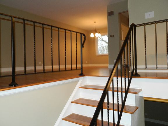 2nd image of 5137 Chambers Dr