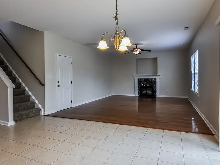 407 Morganite Ct — Photo 2