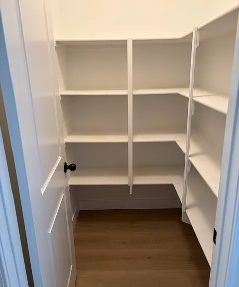 Walk-in pantry