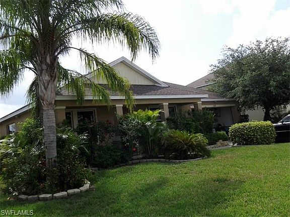 2nd image of 8091 Allamanda Ct
