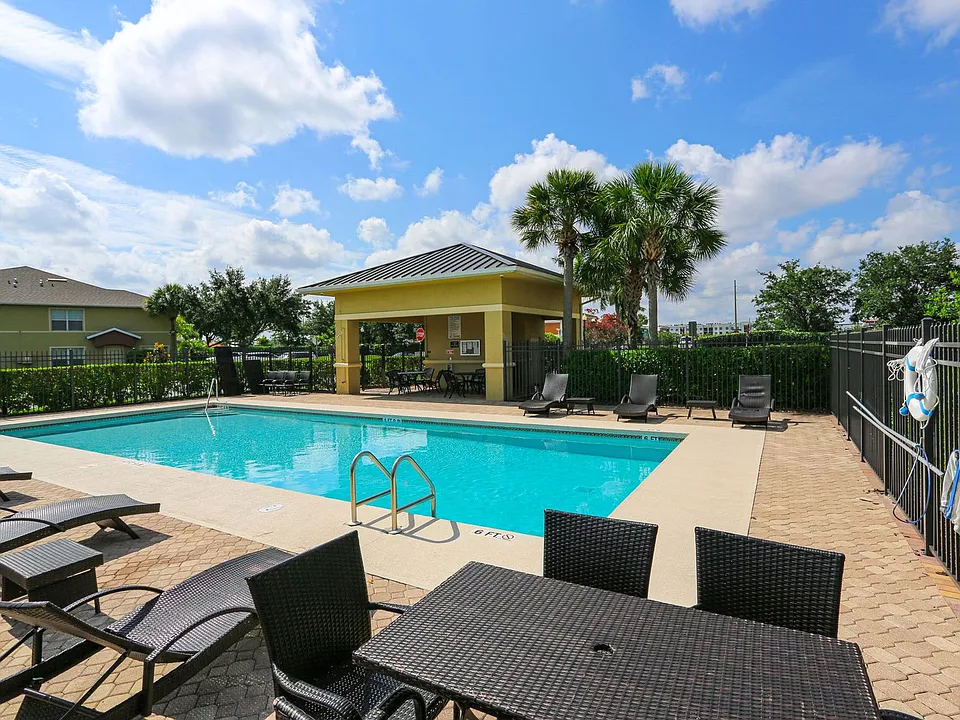 9051 Gervais Cir #1503
