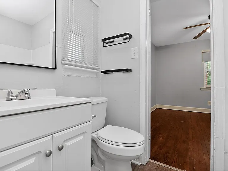 1448A Anderson St — Photo 10