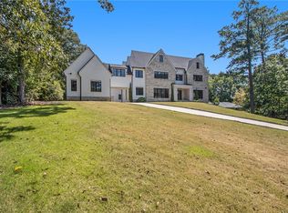 2731 Ridgewood Rd NW, Atlanta, GA 30327