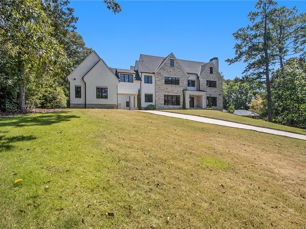 2731 Ridgewood Rd NW, Atlanta, GA 30327
