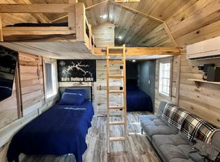 102 Melborne Rd, Byrdstown, TN 38549