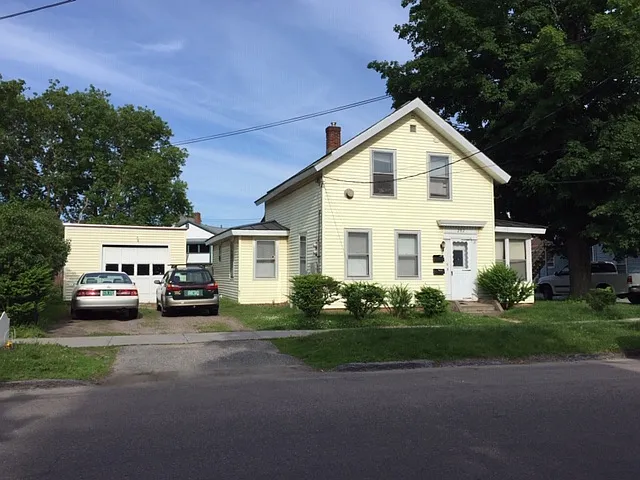 Elmwood Ave — Photo 1