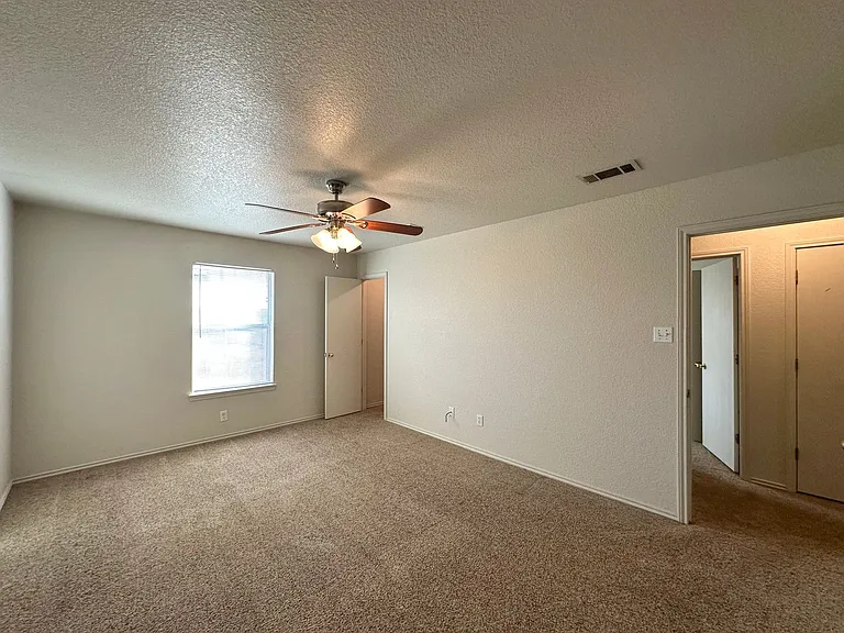 2604 Alma Dr — Photo 18
