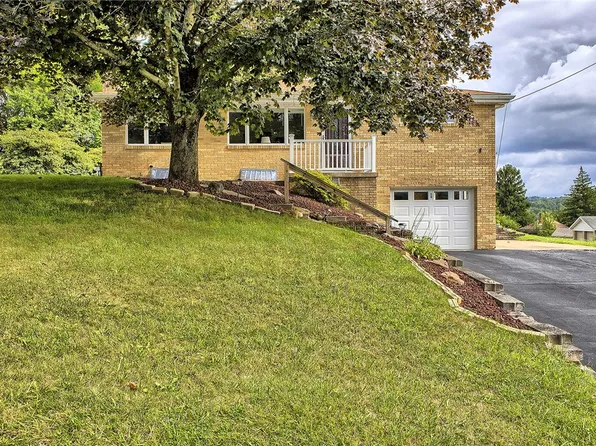 54 Observatory St, Manor, PA 15665