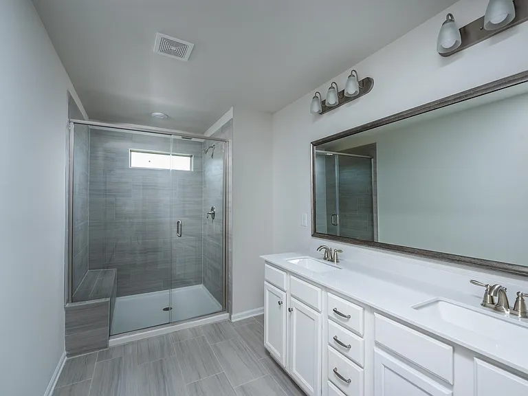 Primary bath