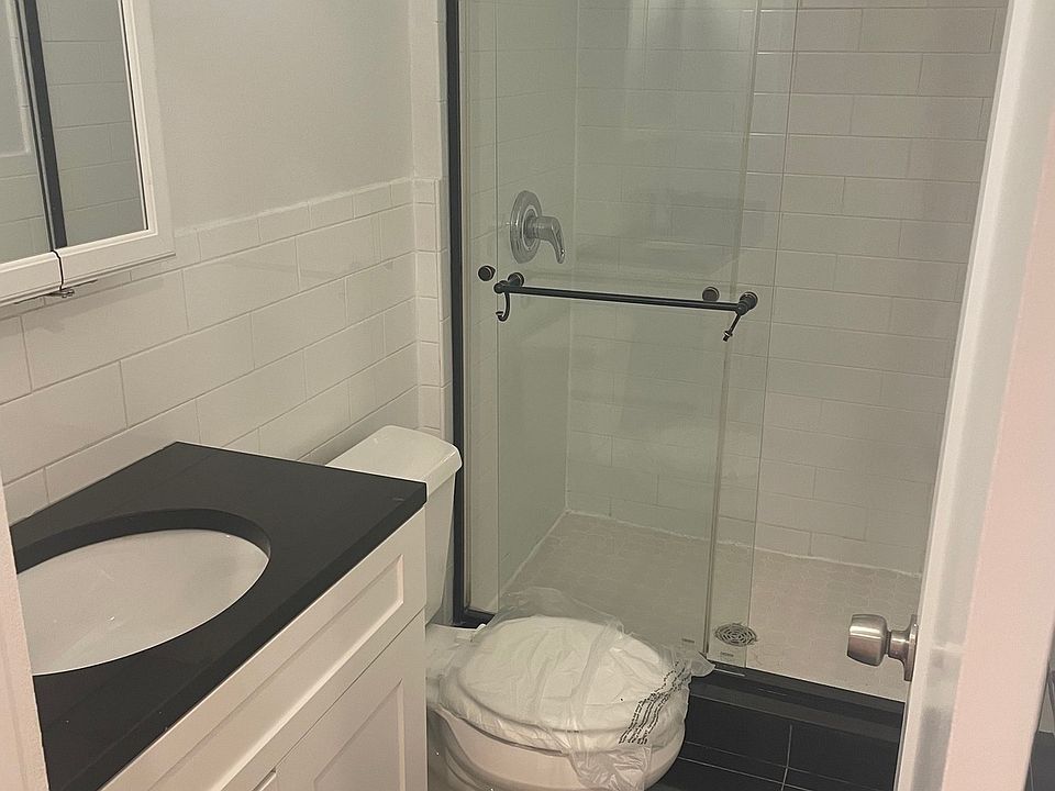 1st image of 1754 2nd Ave APT 3S