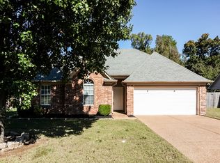 10742 Wellington Dr, Olive Branch, MS 38654