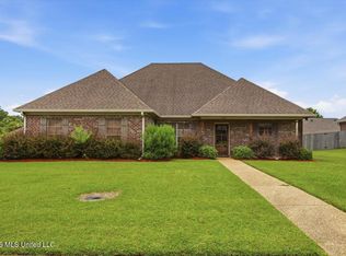 430 Rolling Hills Cir, Brandon, MS 39042