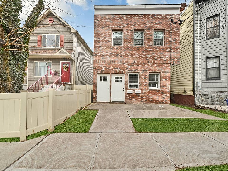 1st image of 53 Cassidy Pl