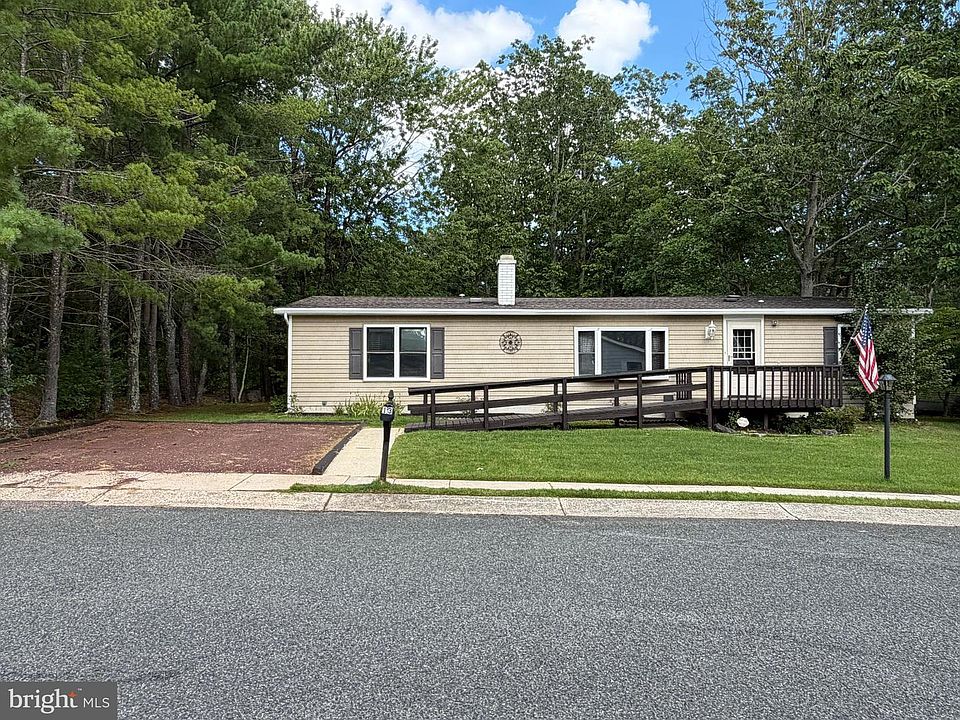 1st image of 13 Holly Ct