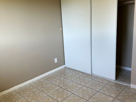 4th image of 82367 Mountain View Ave