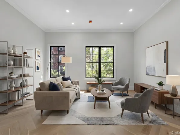 3722 27th Street, Long Island City, NY 11101