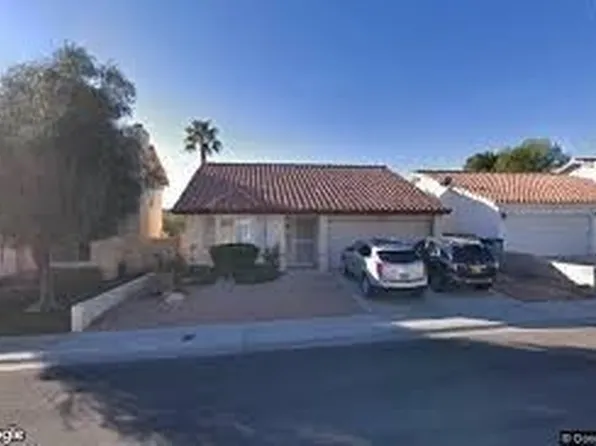 8641 Toscana Ln, Las Vegas, NV 89117