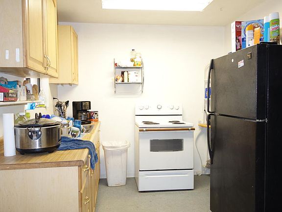 5th image of 9900 E Asbury Ave
